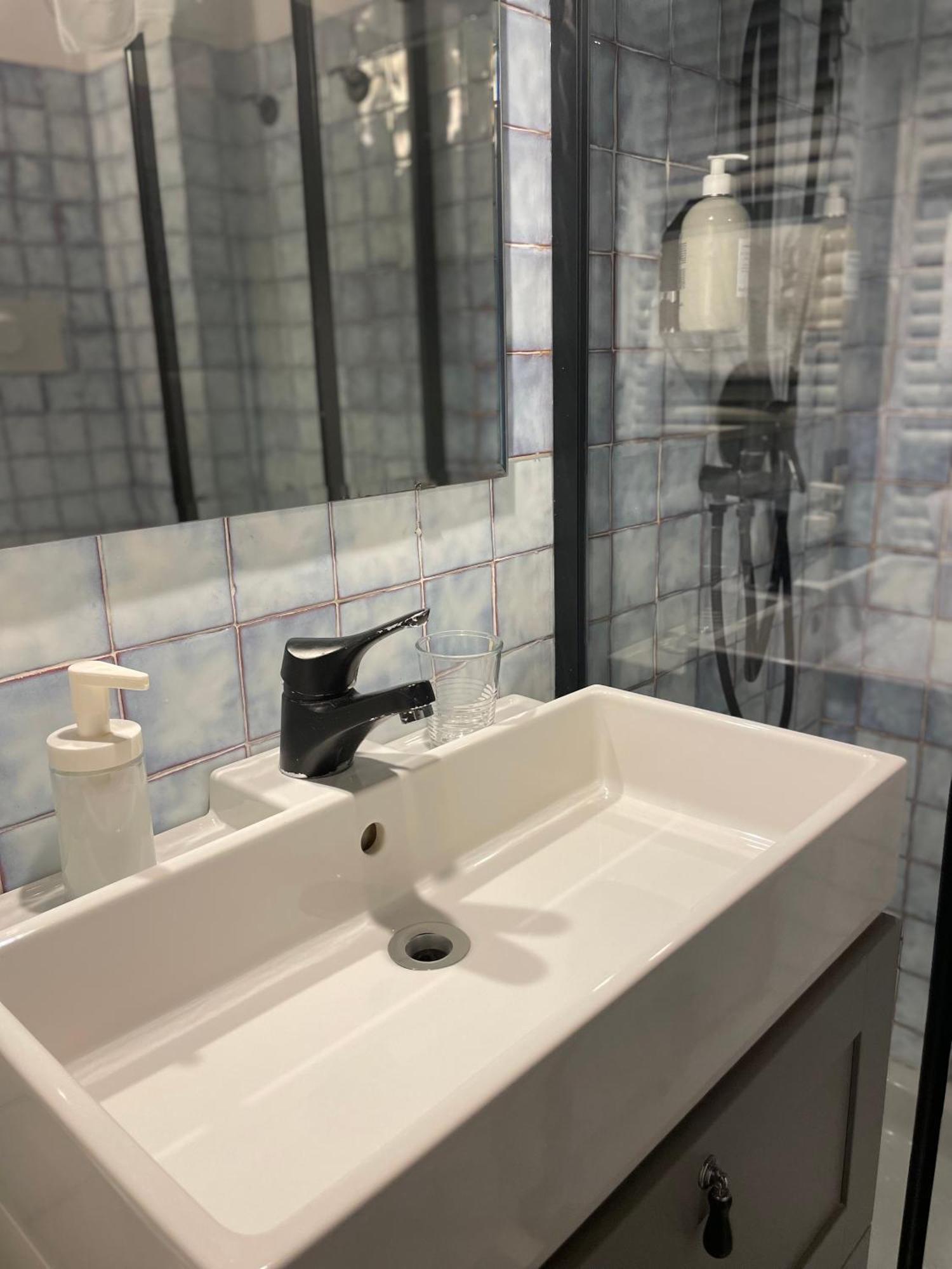 Le Camere di Bsuites Parme Extérieur photo