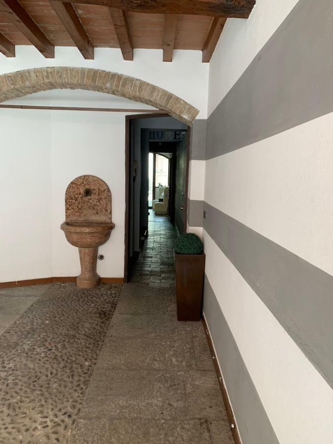 Le Camere di Bsuites Parme Extérieur photo